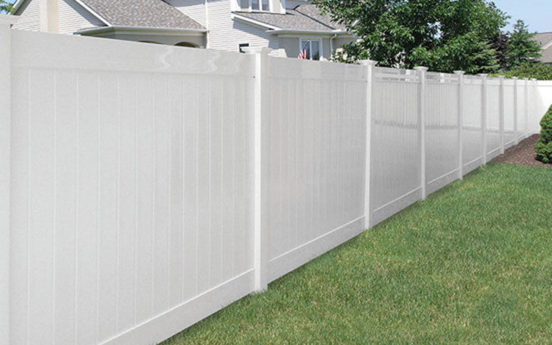 XPanse Fencing Available at Sixt Lumber